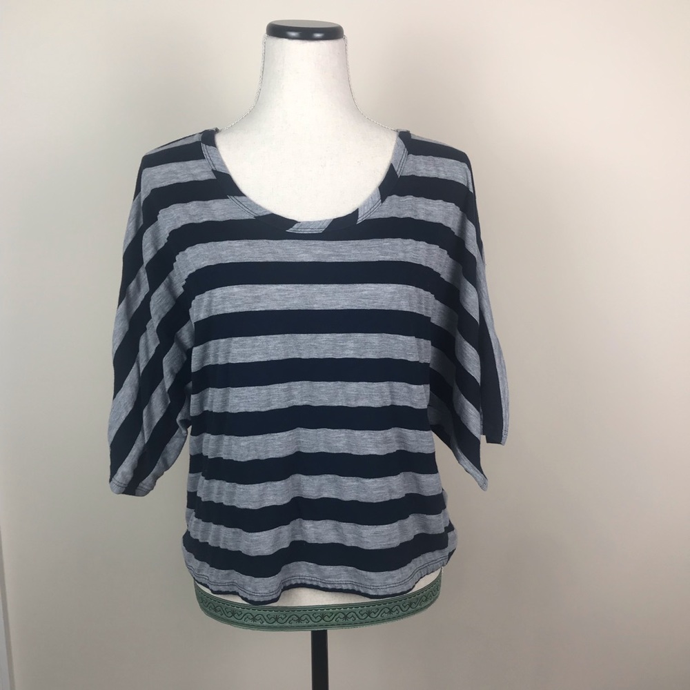oversized striped top